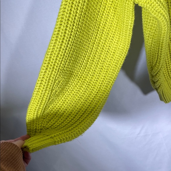 SHOW ME YOUR MUMU WOMENS KNIT BAILEY SWEATER NEON LIME GREEN SMALL - Picture 3 of 6